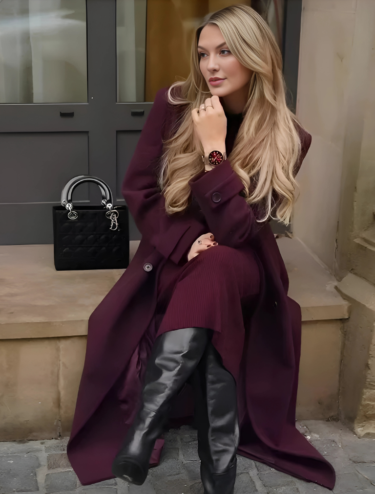 Amelia™ | Manteau Élégant en Laine Bordeaux