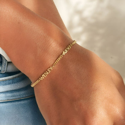 Prénia| Bracelet avec les noms de vos Proches